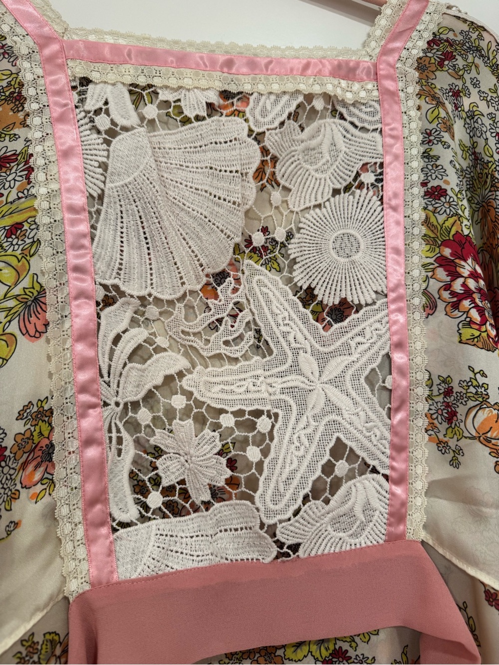 Anthropologie Floral Lace-Trim Tie-Front Tunic in Pink & Cream - Picture 4 of 6